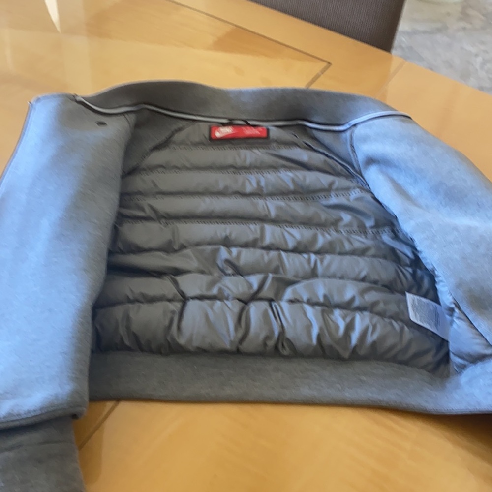 Nike jacket - Picture 4 of 6